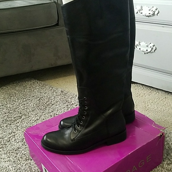 Boots - Picture 2 of 4